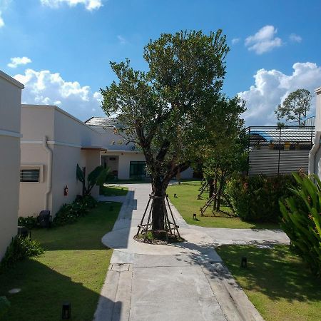 Toledo Pool Villa Nakhon Si Thammarat Exterior foto