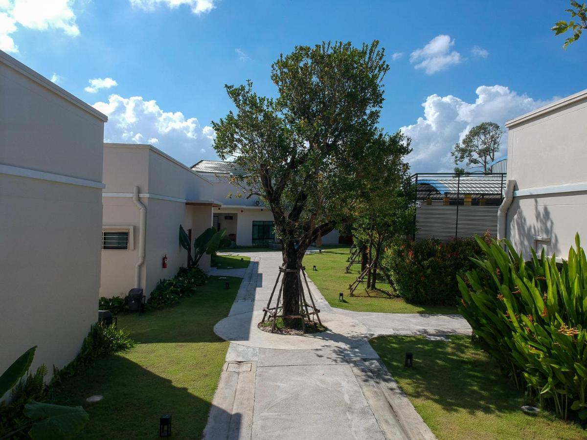 Toledo Pool Villa Nakhon Si Thammarat Exterior foto
